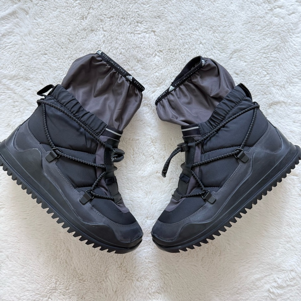 Adidas by Stella McCartney women snow boots size 5.5 US